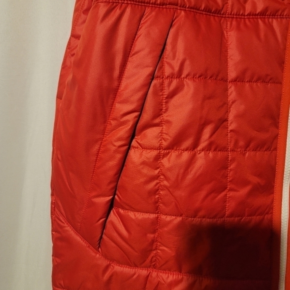 Nike Sportswear Synthetic Down Fill Full Zip Vest Mens Large Red DV2929-673 - Picture 6 of 6